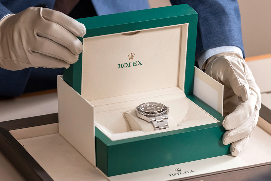 选购全新劳力士腕表