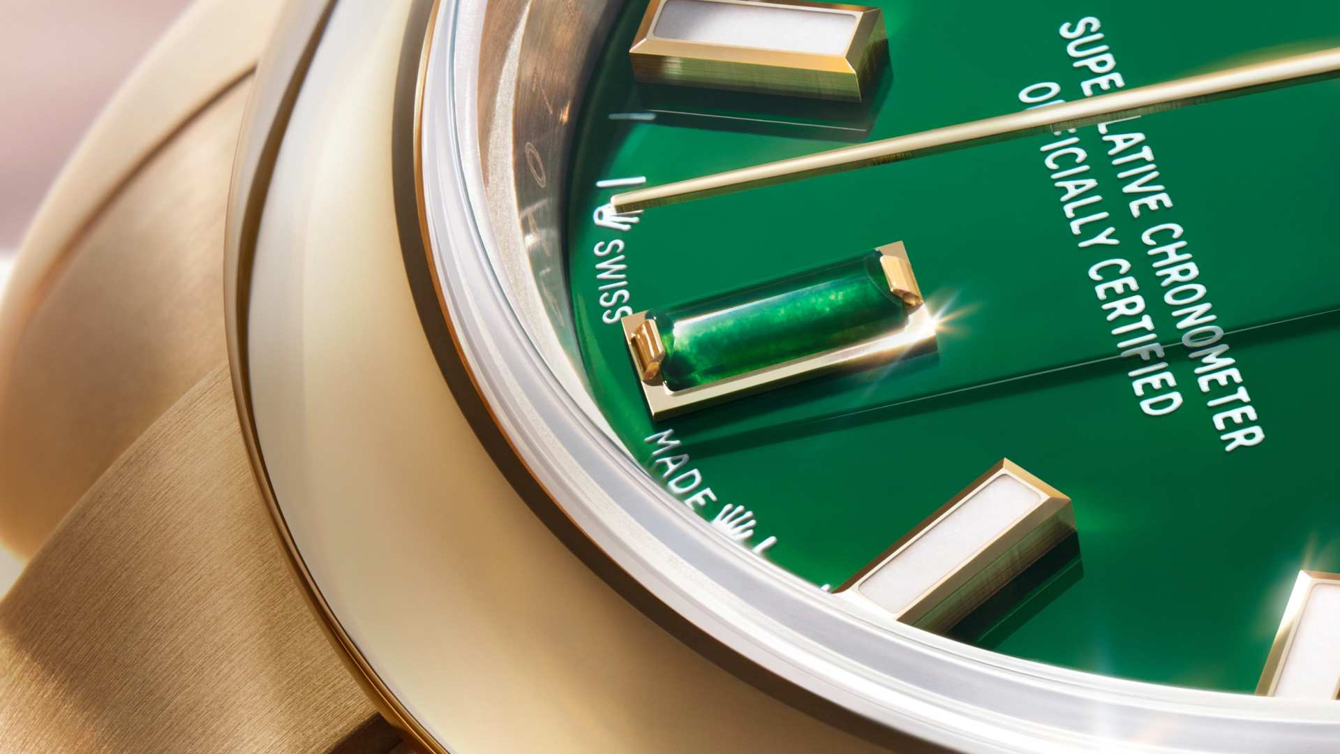 蚝式恒动型 28天然宝石