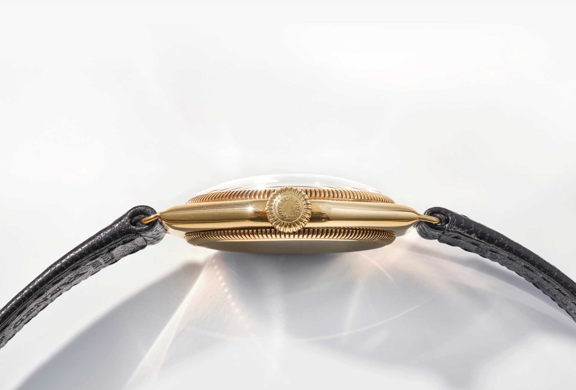 首只蚝式恒动型