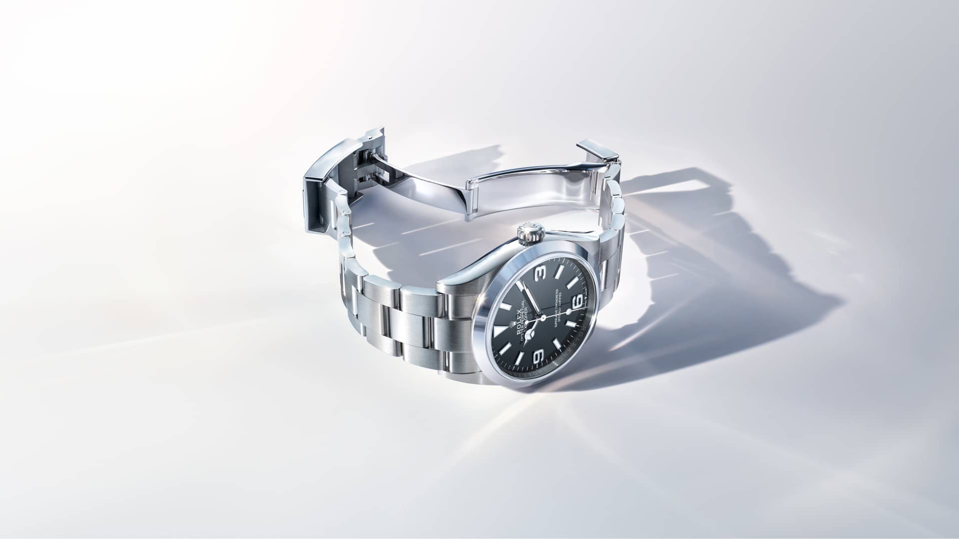 Explorer m124270-0001