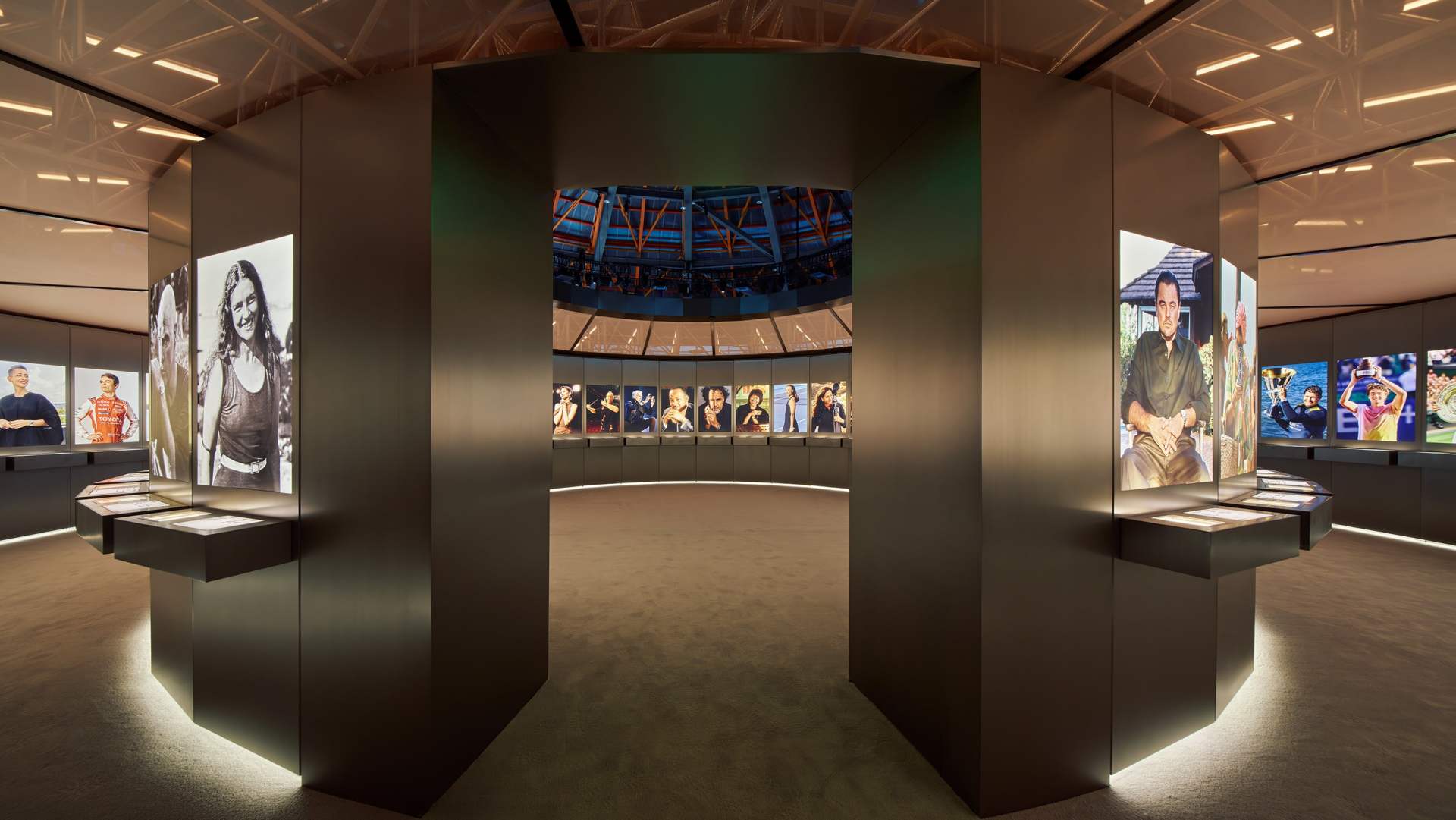 The exhibition - Testimonees