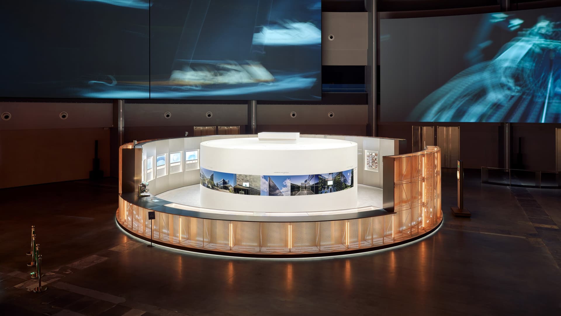 The exhibition - Sites