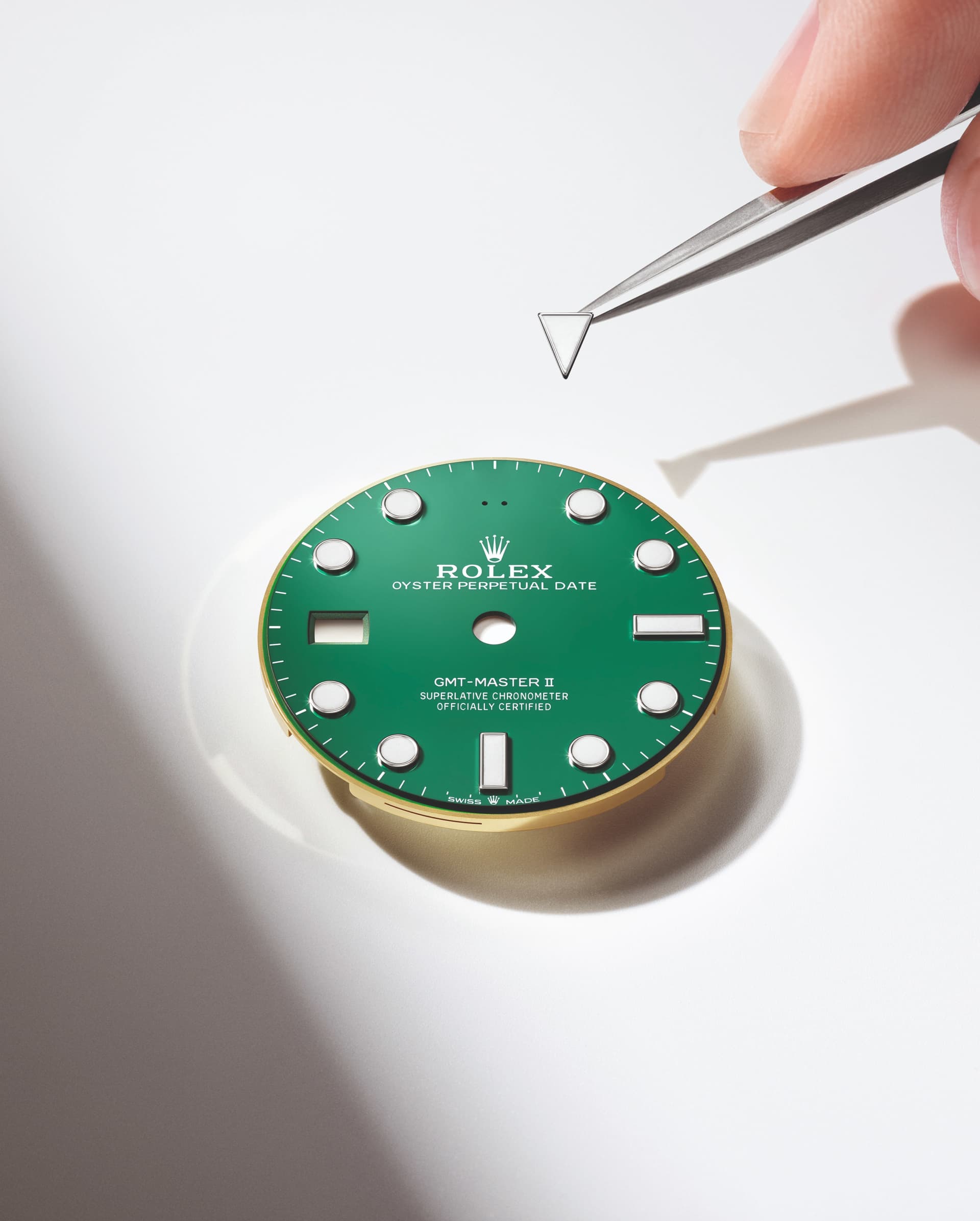 Green dial