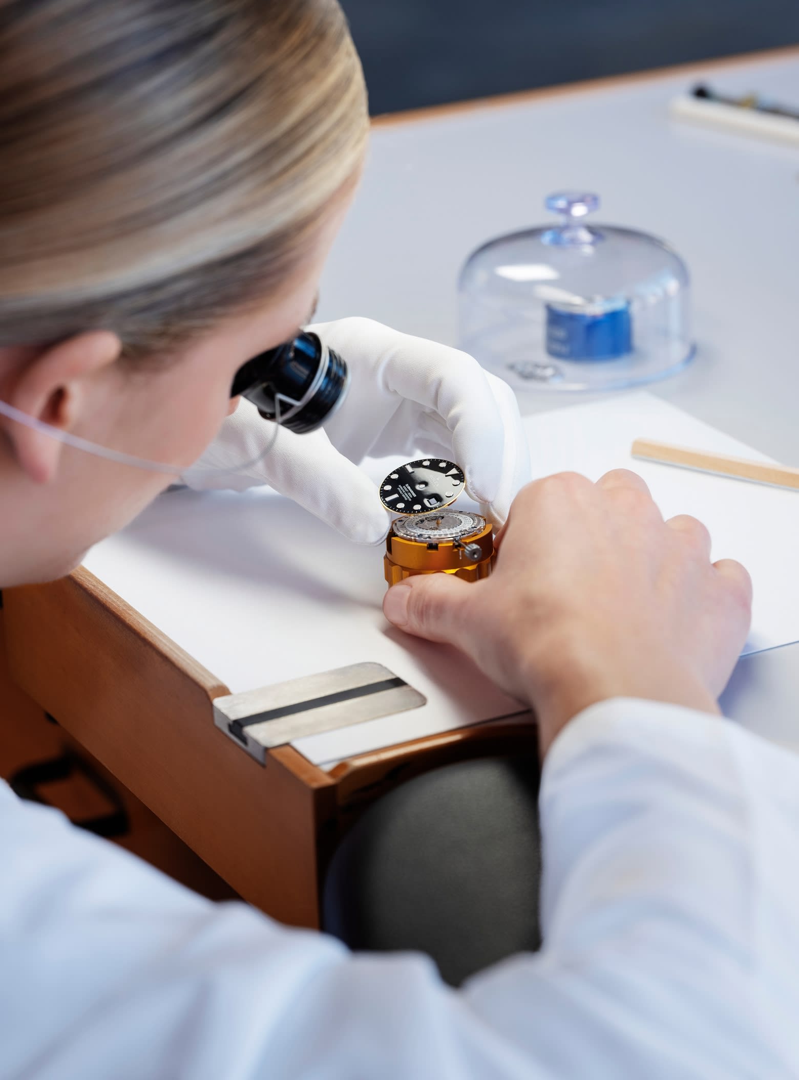 Servicing and conducting tests on the watch