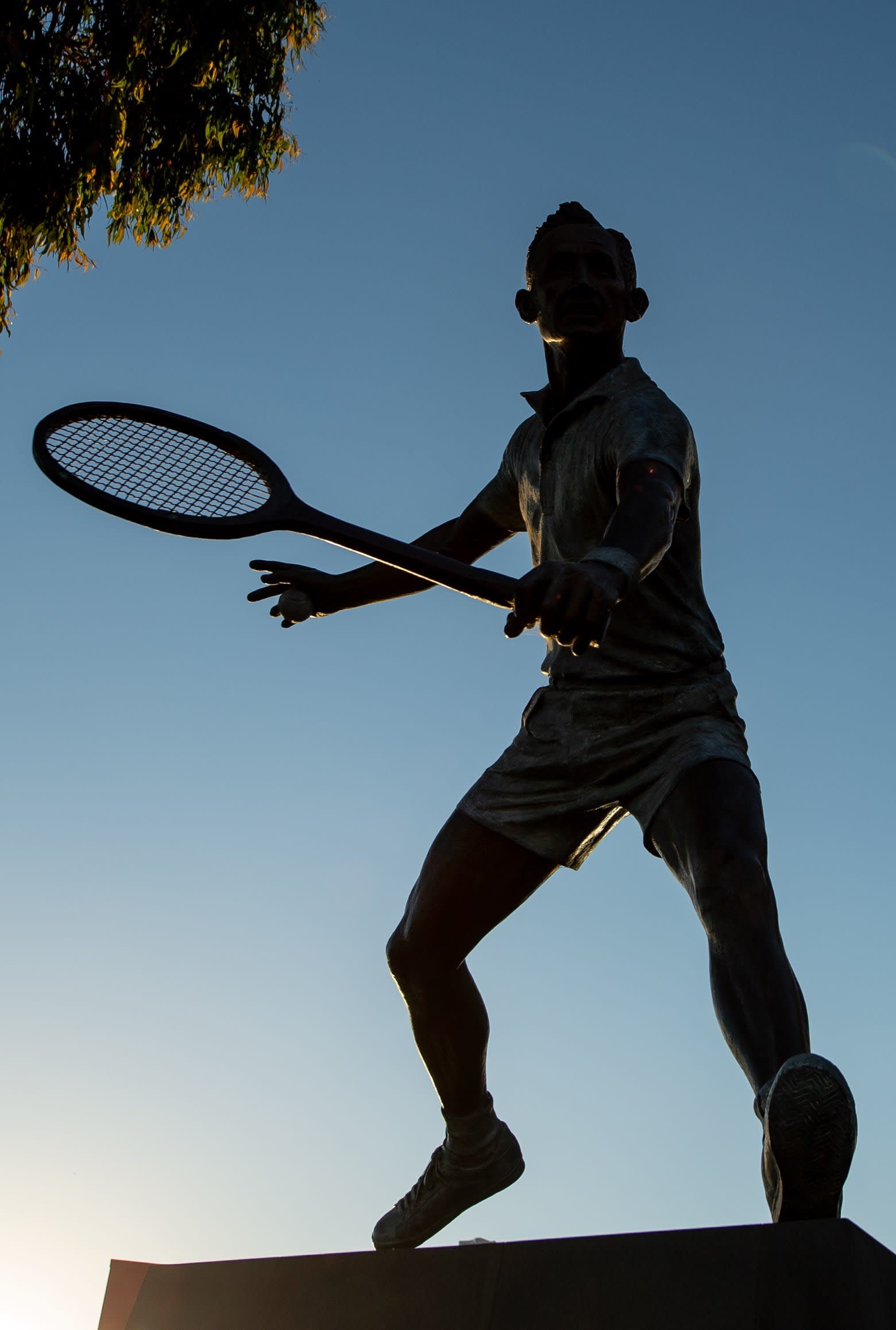 Rod Laver statue