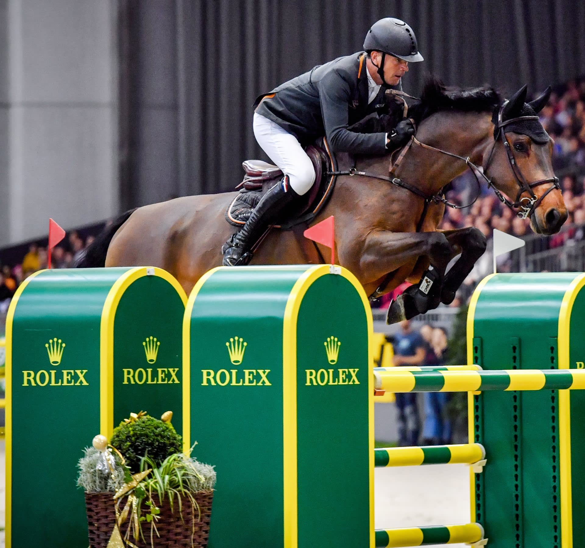 Jeroen Dubbeldam horse jumping