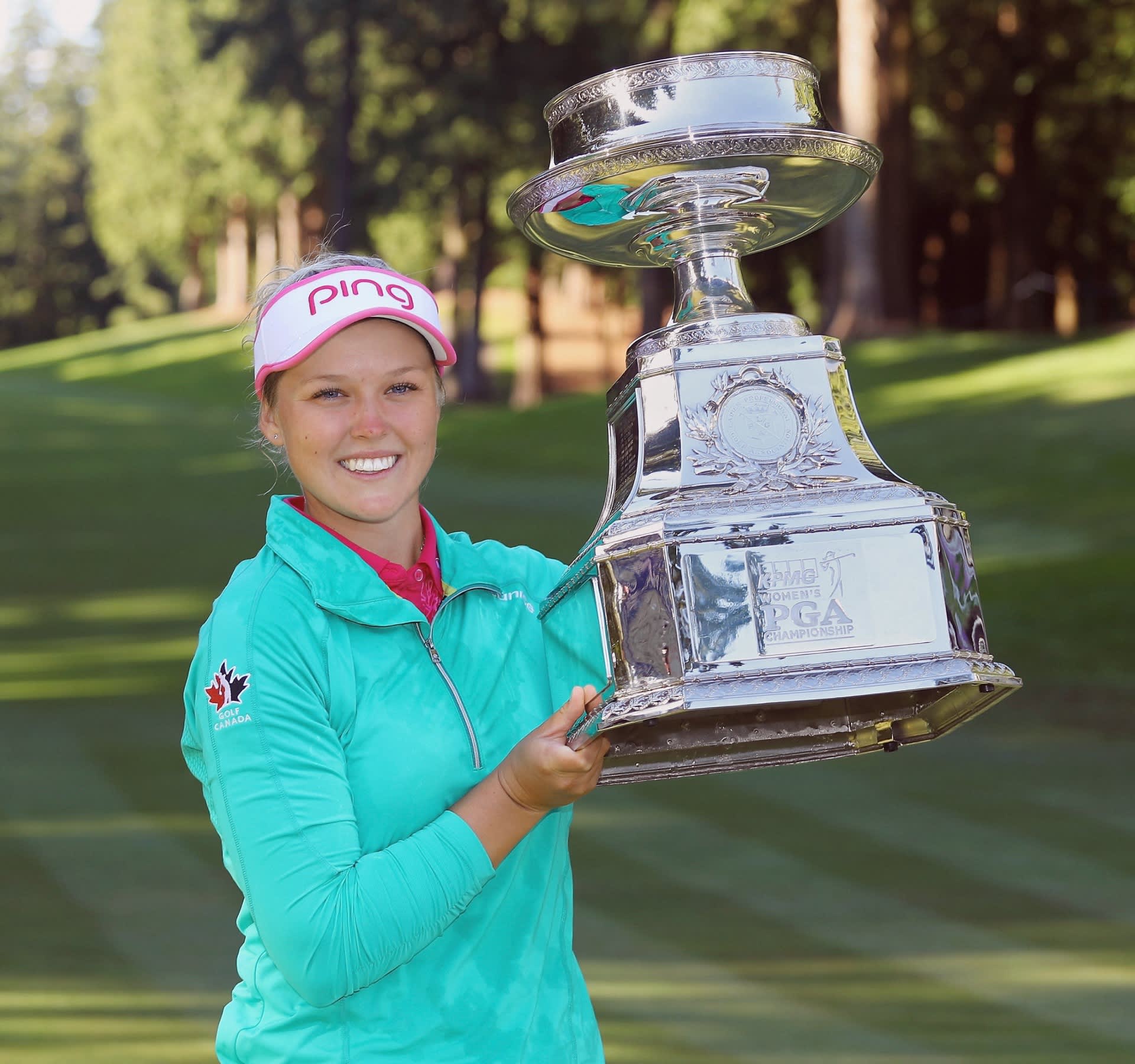 Brooke Henderson trophy