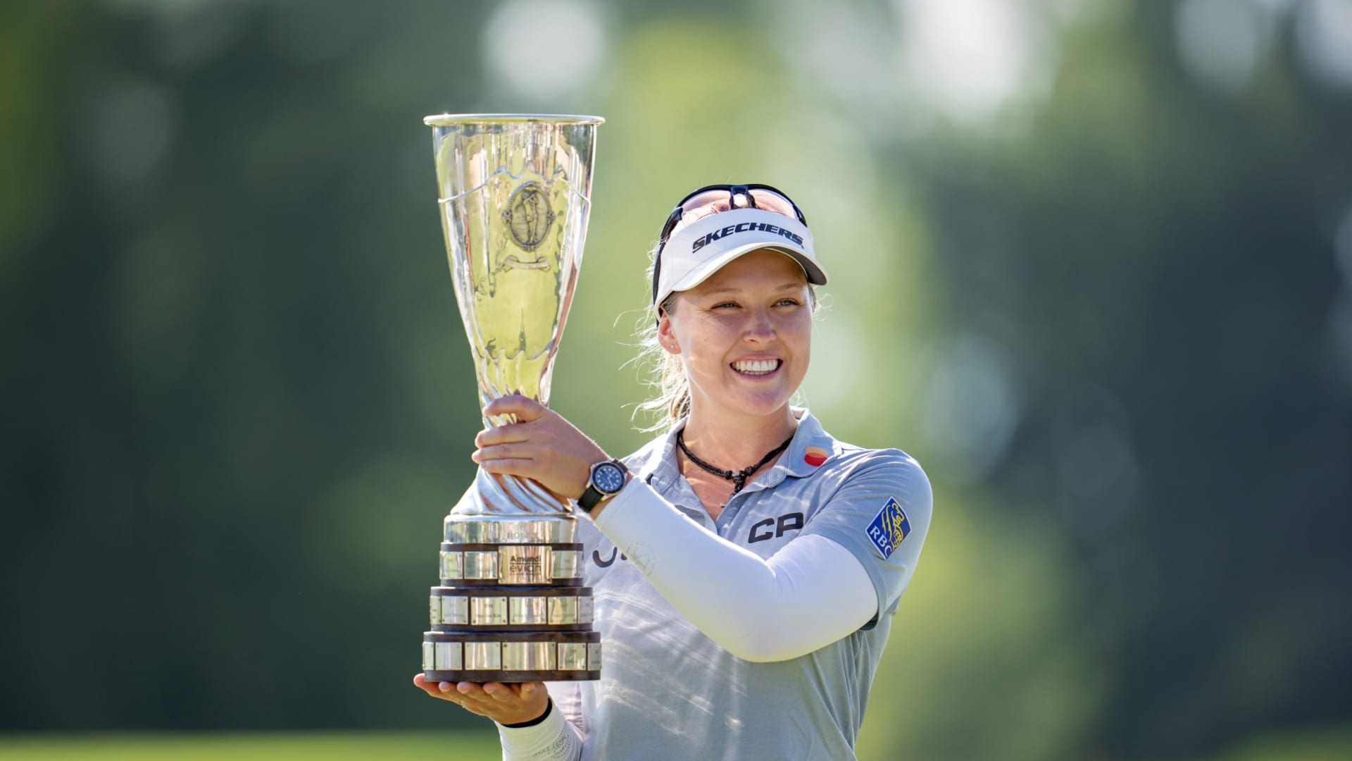 Brooke Henderson trophy