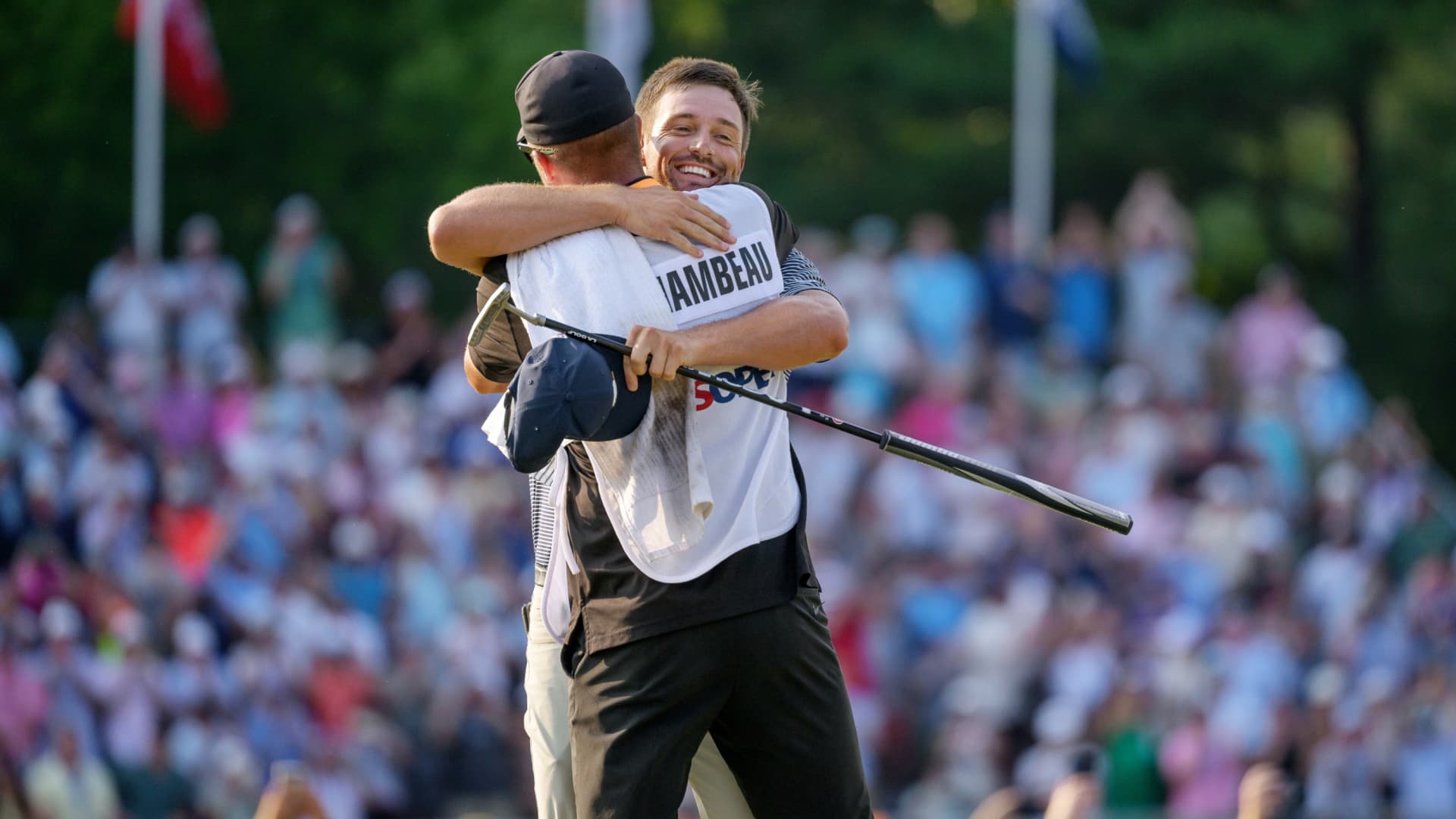 布赖森・德尚博