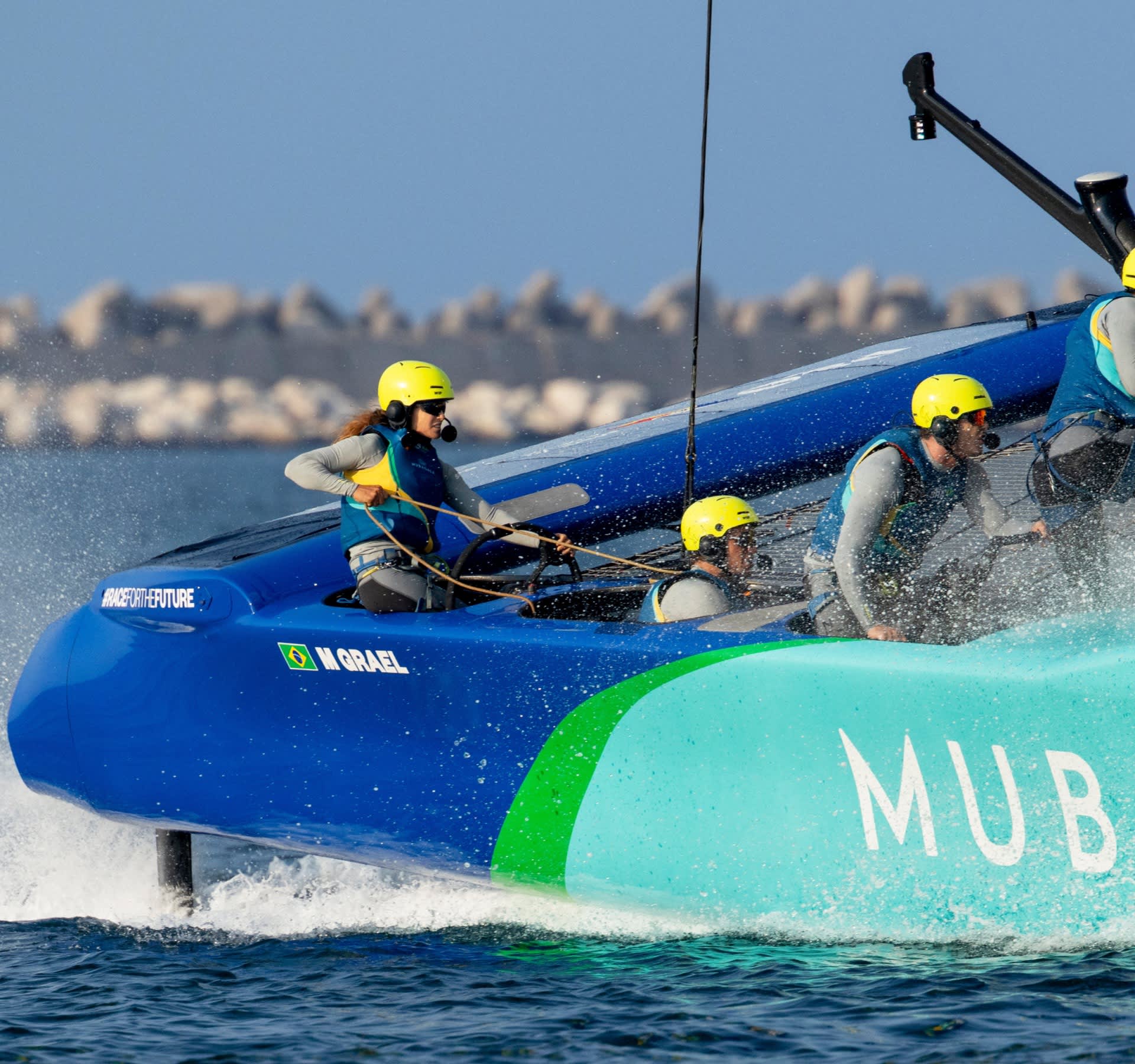 Martine Grael in action