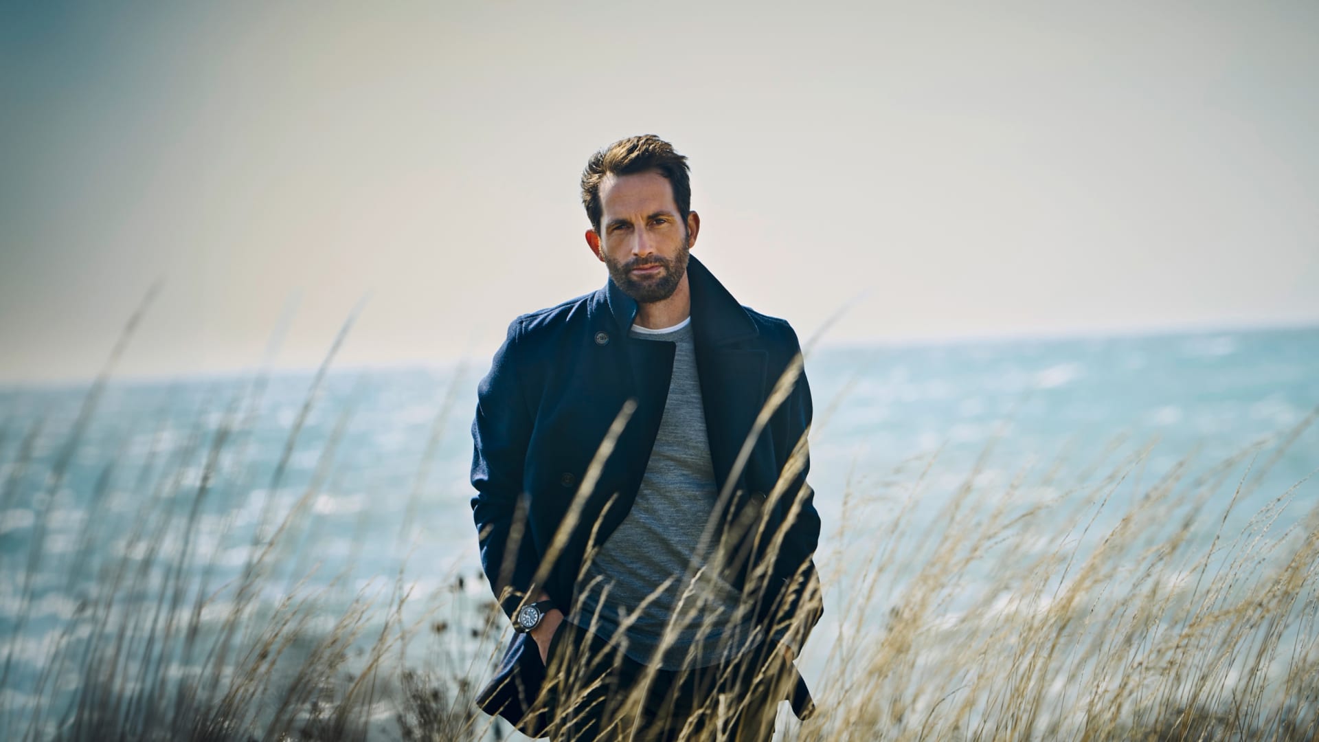 本・安思雷爵士驾驶帆船