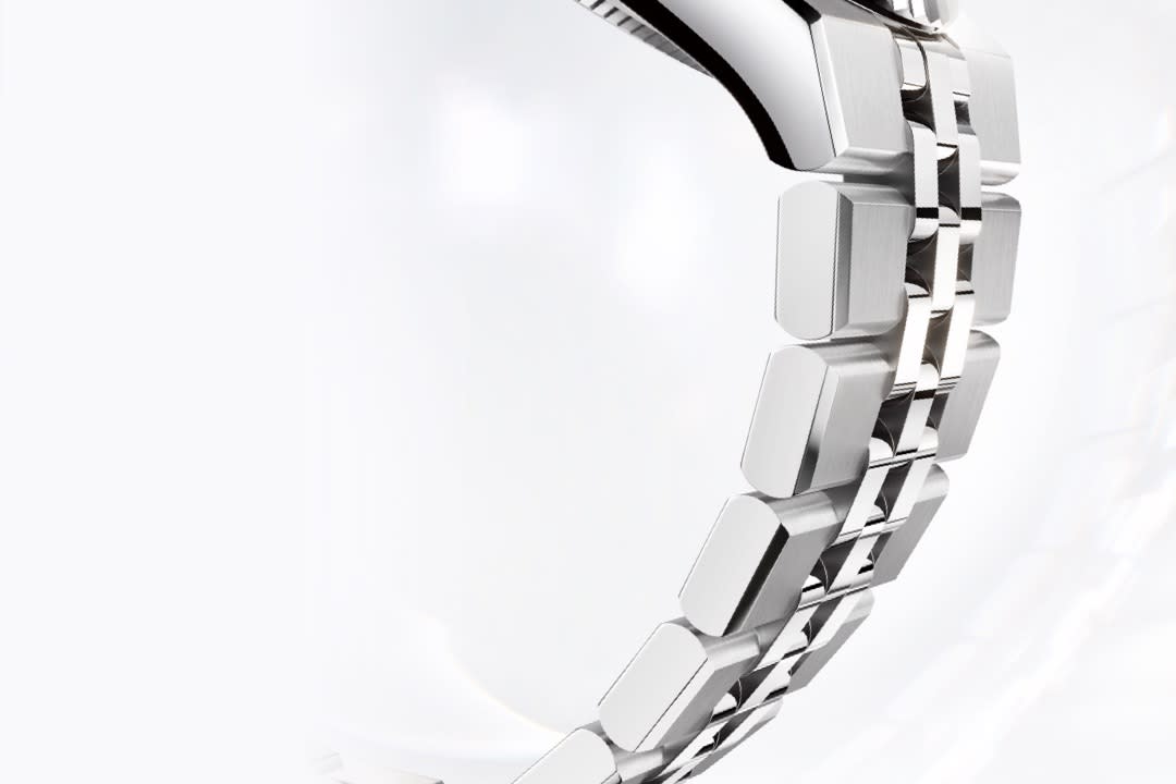 Integrated bracelet