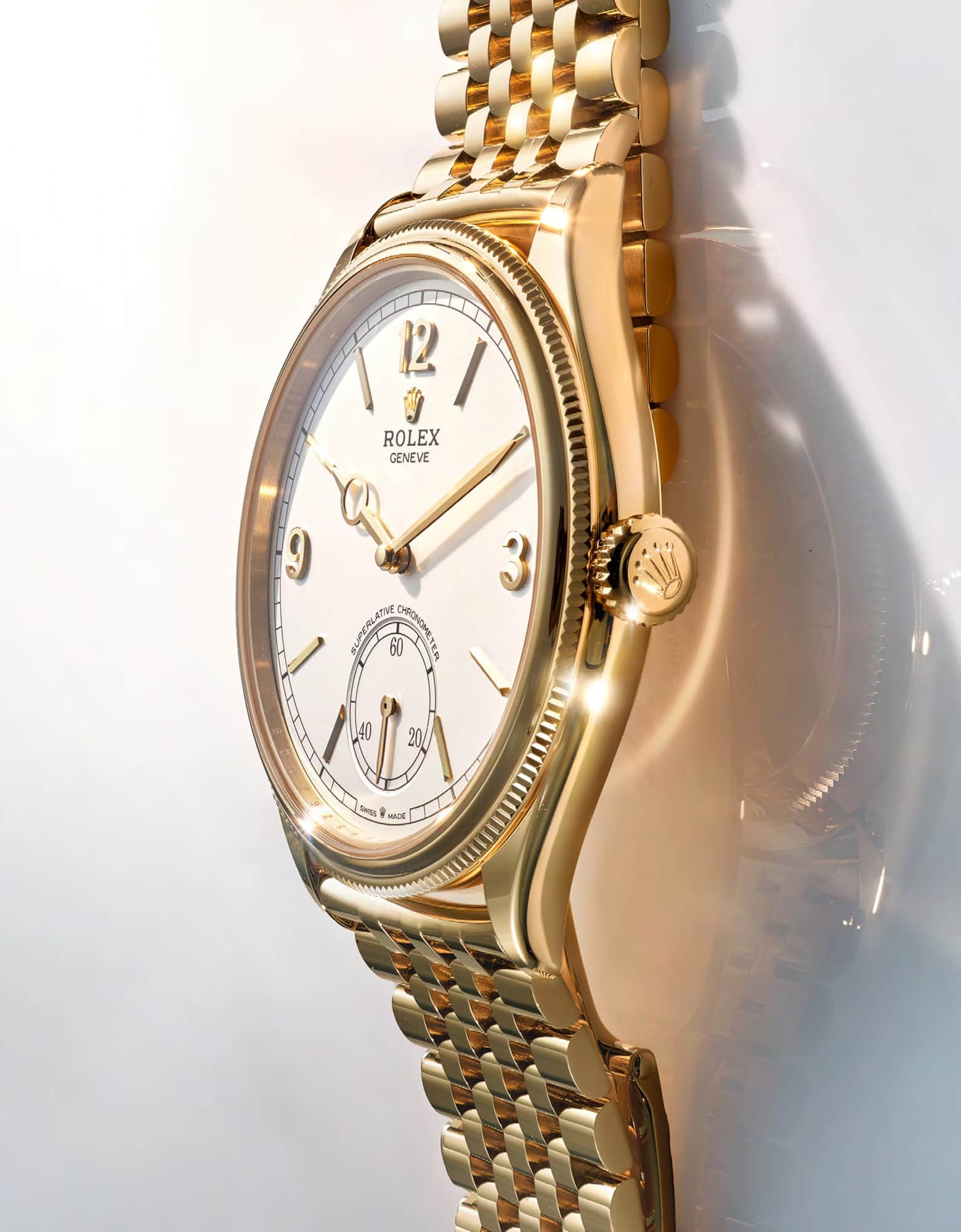 Domed and fluted bezel