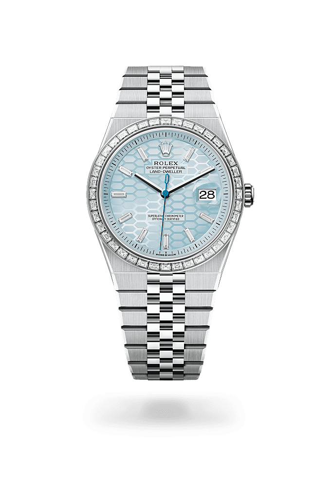 Land-Dweller 40, Oyster, 40 mm, platinum and diamonds, Dial : Ice blue, honeycomb motif set with diamonds, Rolex