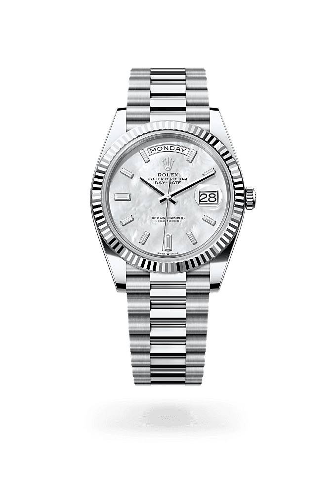 星期日历型 40, 蚝式，40毫米，铂金, 表盘 : 白色珍珠母，镶钻石, Rolex